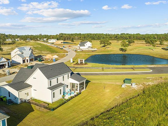 2nd image of 401 Taylorwood Drive