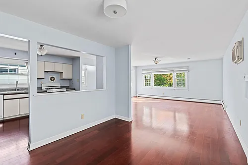 407 Manila Ave #2 Photo 1