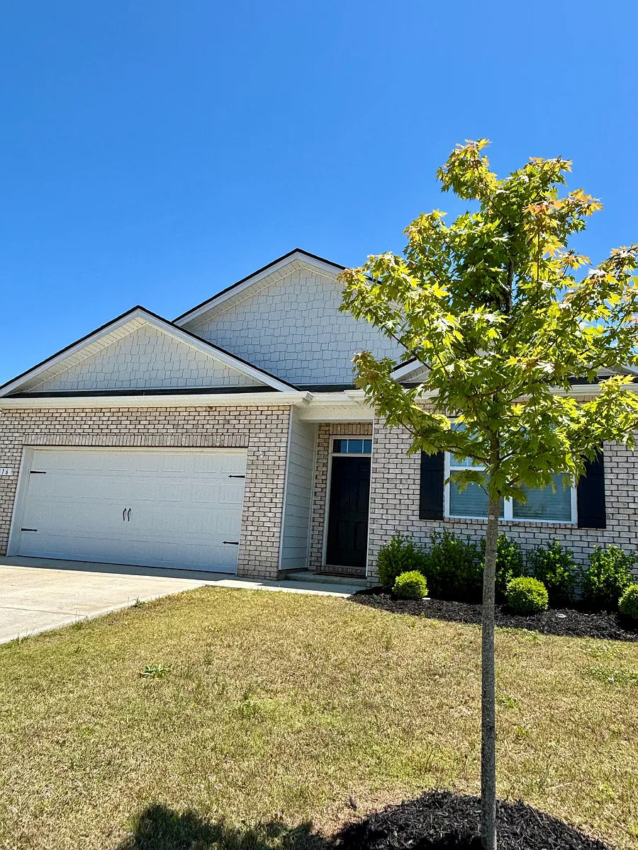Building Photo - 416 Lauren Ln