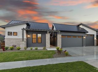 7710 W Hevelius Ln, Eagle, ID 83616