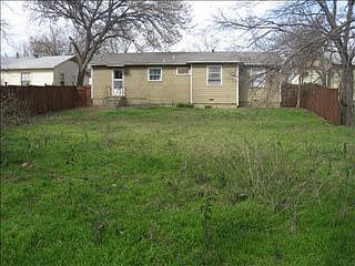 4th image of 2548 Albemarle Dr