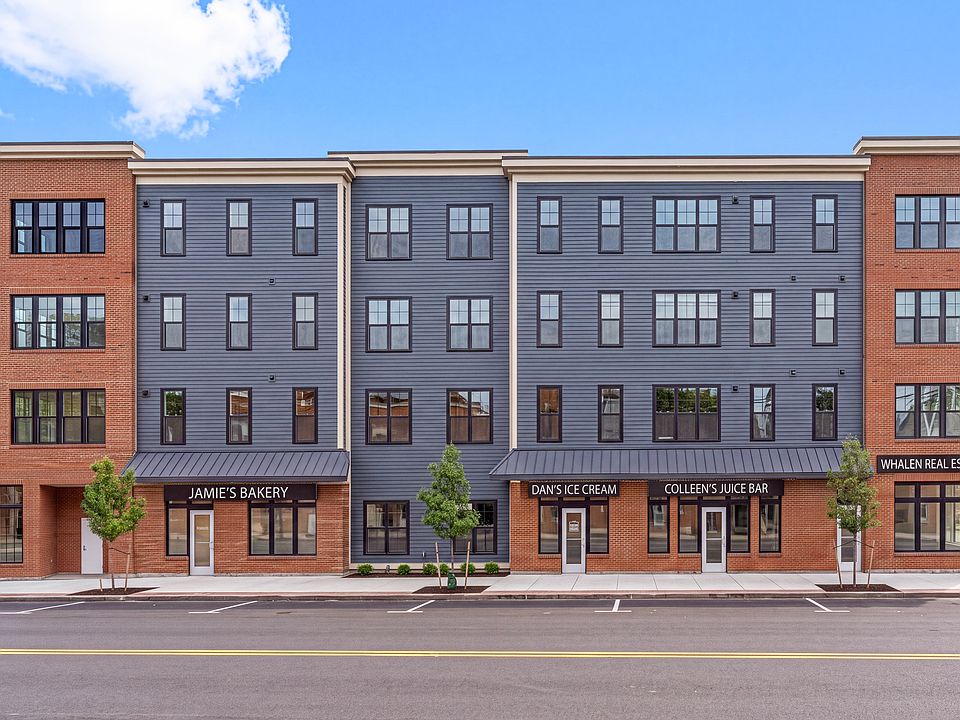 1st image of 596 Washington St #202