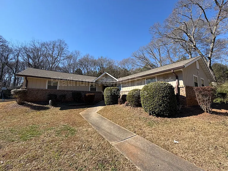 1512 Waverly Way #D3 — Photo 2