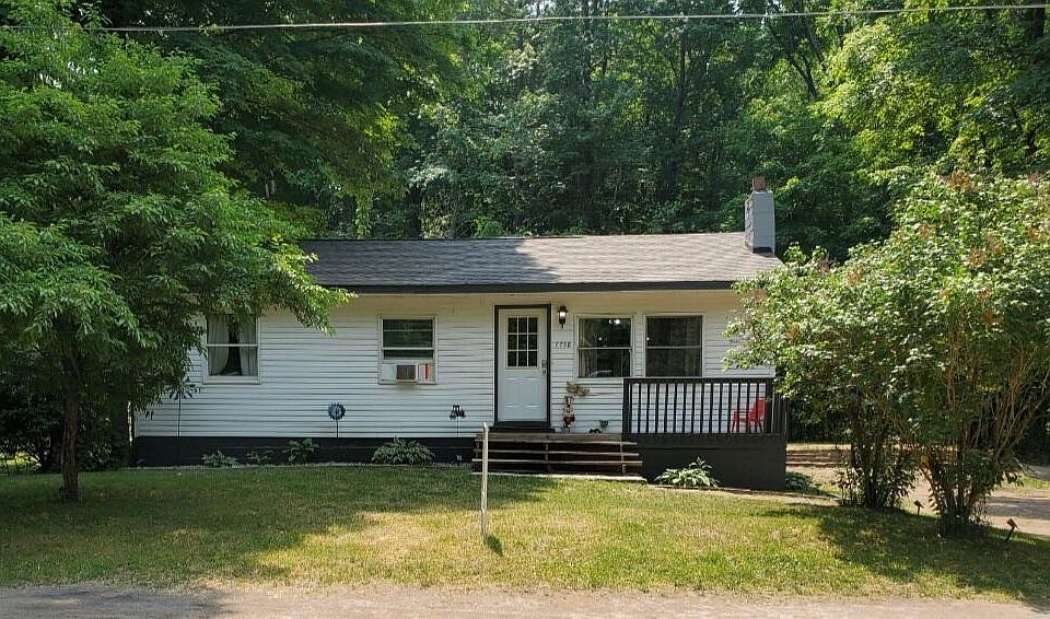 7758 E 36th St, Newaygo, MI 49337 MLS 23006962 Zillow