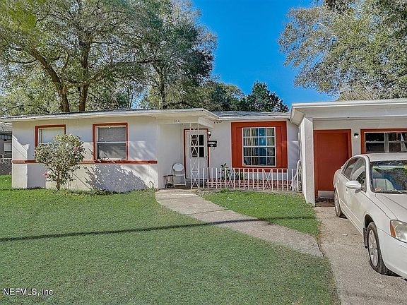4th image of 1134 Westdale Dr