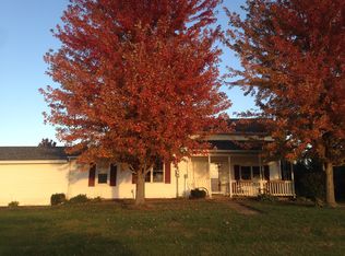 18420 Habben Rd, Sterling, IL 61081