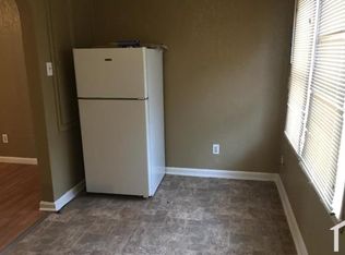 943 S Main St, Wichita, KS 67213