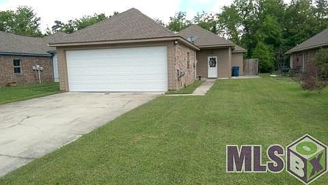 1st image of 41024 Villa Ct N