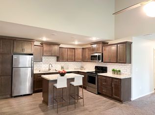 2520 Lake Lansing Rd #E0D7C0A08, Lansing, MI 48912