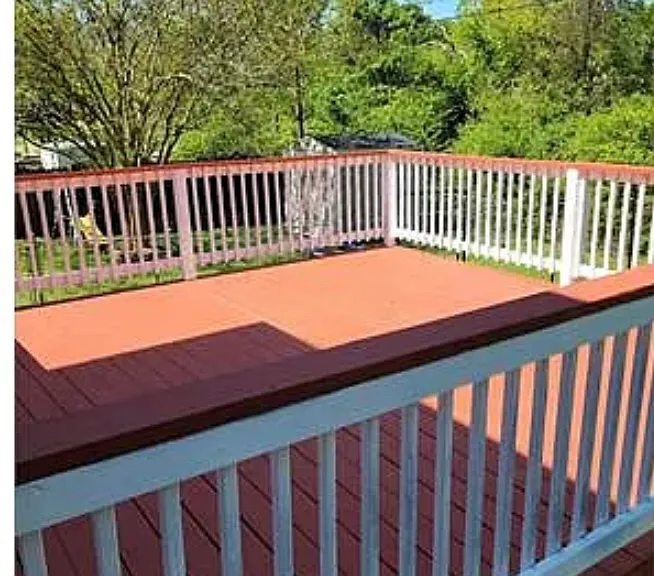 2286 Cheshire Dr — Photo 2