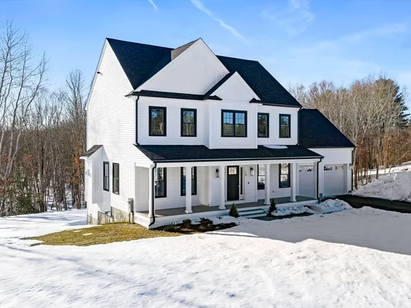 19 Caleb Dr, Middleboro, MA 02346