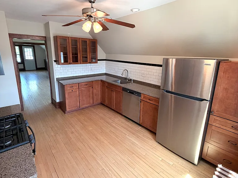 313 E Oklahoma Ave #B — Photo 4