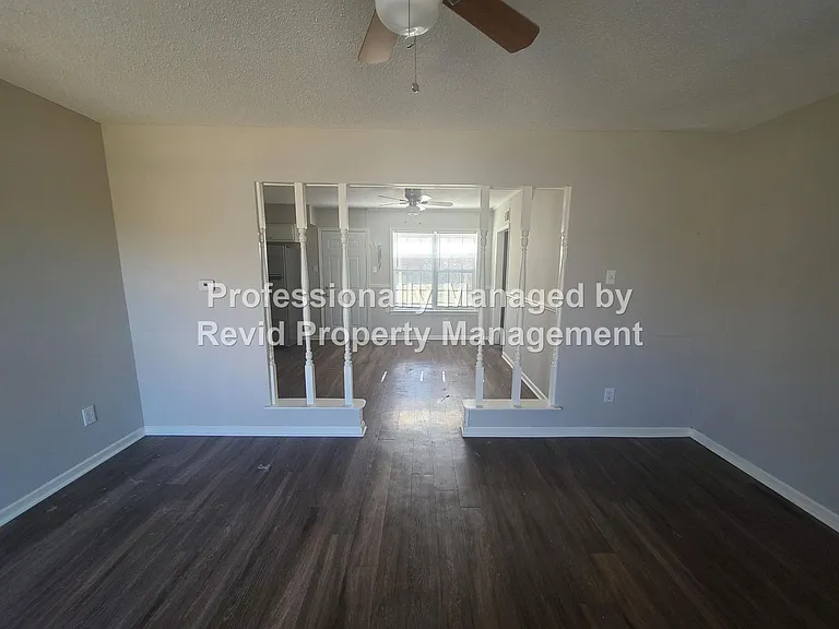 5157 Blacksmith Dr — Photo 5