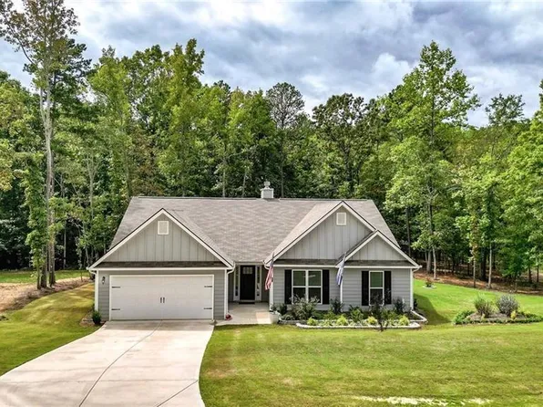 99 Southwood Dr, Danielsville, GA 30633