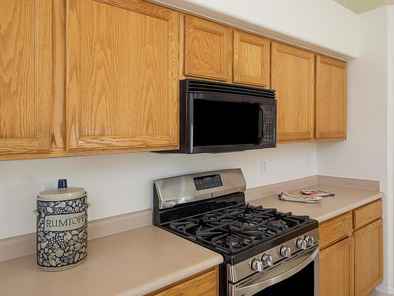 5th image of 1721 E Monona Dr