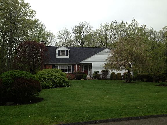 4th image of 22 Marget Ann Ln