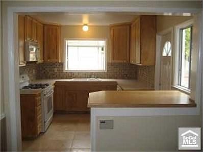 4th image of 3658 Senasac Ave
