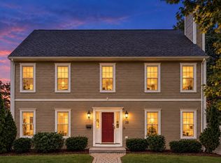 18 Rosegate Rd, Needham, MA 02494