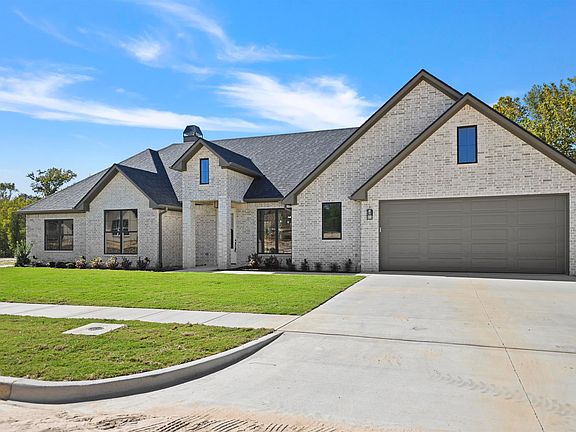 3rd image of 994 Mallard Dr