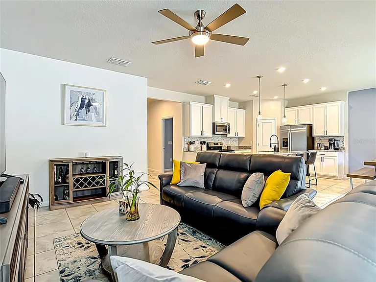 2940 Slough Creek Dr — Photo 6
