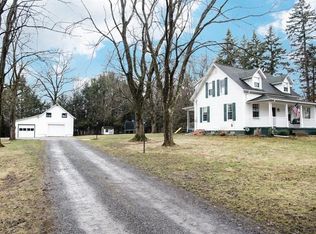 302 Ridge Rd, Valencia, PA 16059