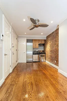 Rented by REAL New York | media 8