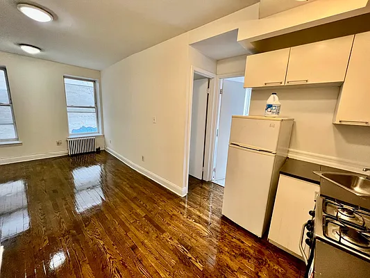 Rented by Highline Residential | media 8