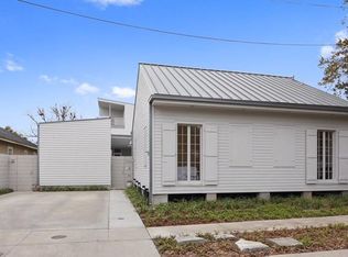 322 Burdette St, New Orleans, LA 70118