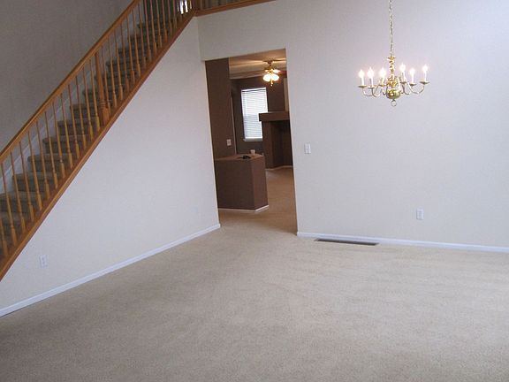 Living Room / Dining Room