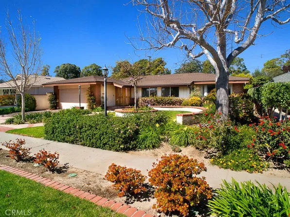 5437 Woodbury St, Ventura, CA 93003