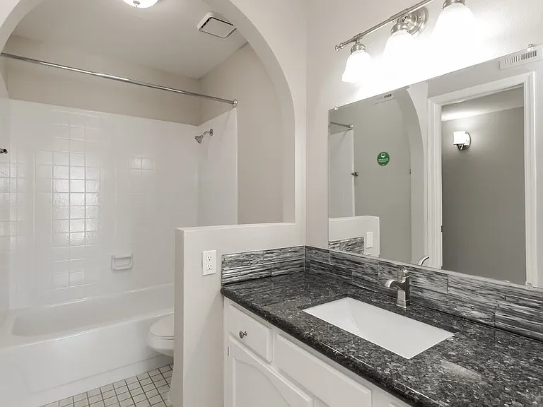 2848 E Brown Rd #8 — Photo 14