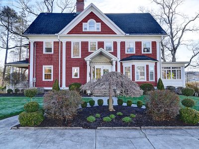 219 Hillside Avenue, Naugatuck, CT, 06770