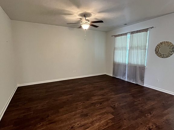 5th image of 161 Harmony Ln