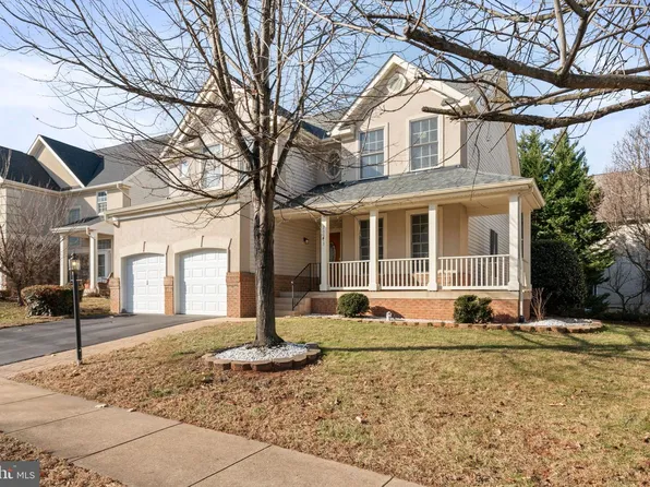 20913 Solomons Ct, Sterling, VA 20165