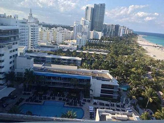 3rd image of 100 Lincoln Rd #1647