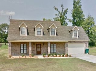 419 Jones Dr, Tupelo, MS 38801