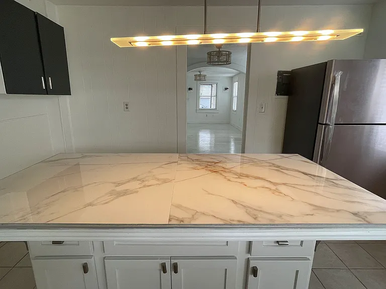 Kitchen - Island