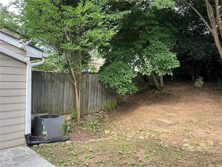1068 Travelers Trl NW — Photo 41