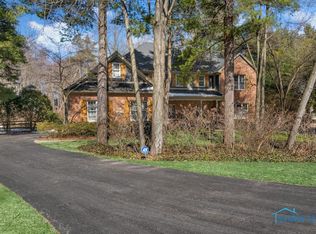 11360 Birch Pointe Dr, Whitehouse, OH 43571