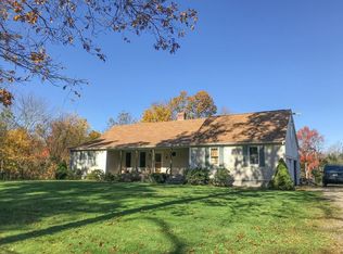 23 Pleasant St, Mendon, MA 01756