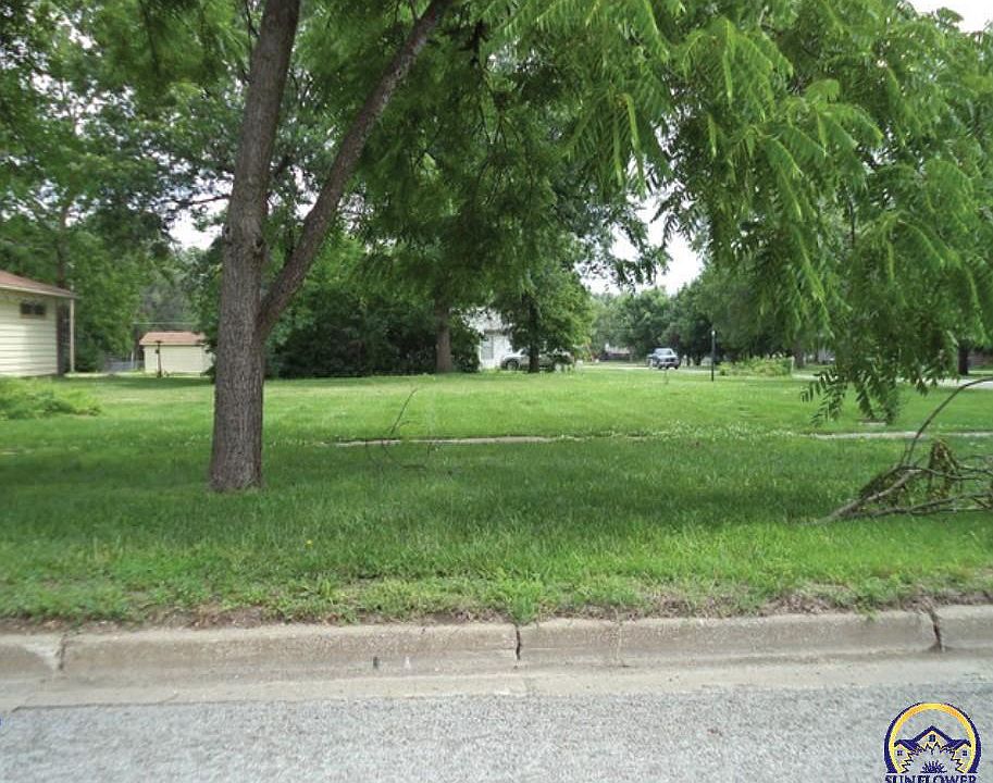 1st image of 834 California St