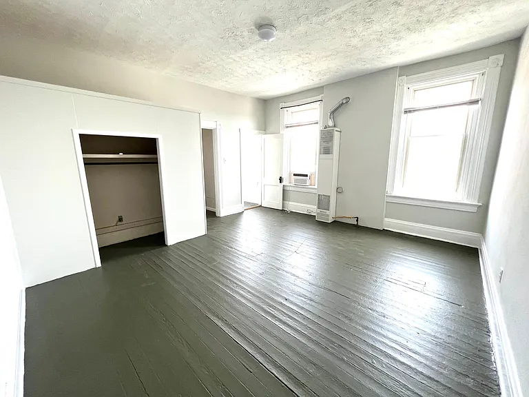 1101 Harrison Ave #15 — Photo 3