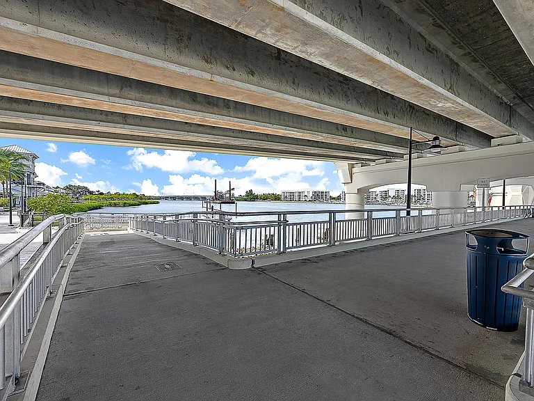 1000 N US Highway 1 #BE201 — Photo 4