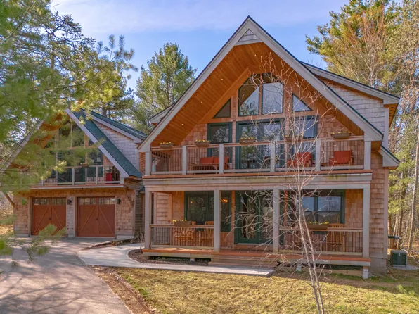 31 Dorothy Drive, Standish, ME 04084