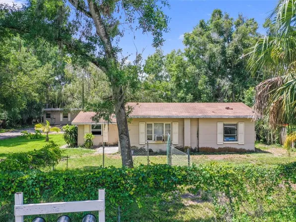 3825 Lakeshore Dr, Tampa, FL 33604