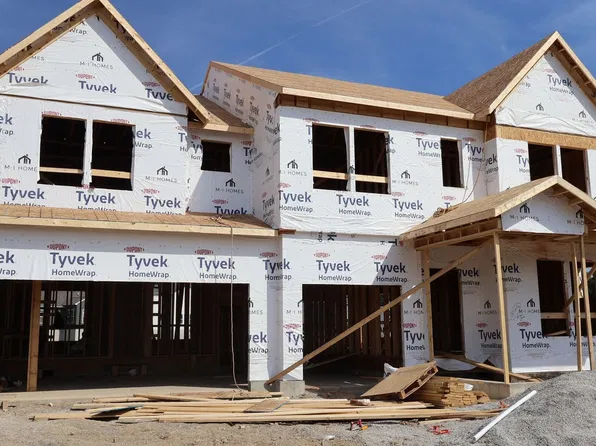1778 Goldfinch Ln, Milford, OH 45150
