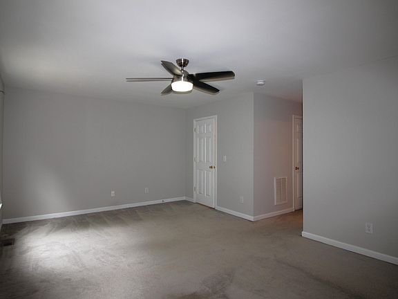 2nd image of 3030 Barrymore St Unit 109