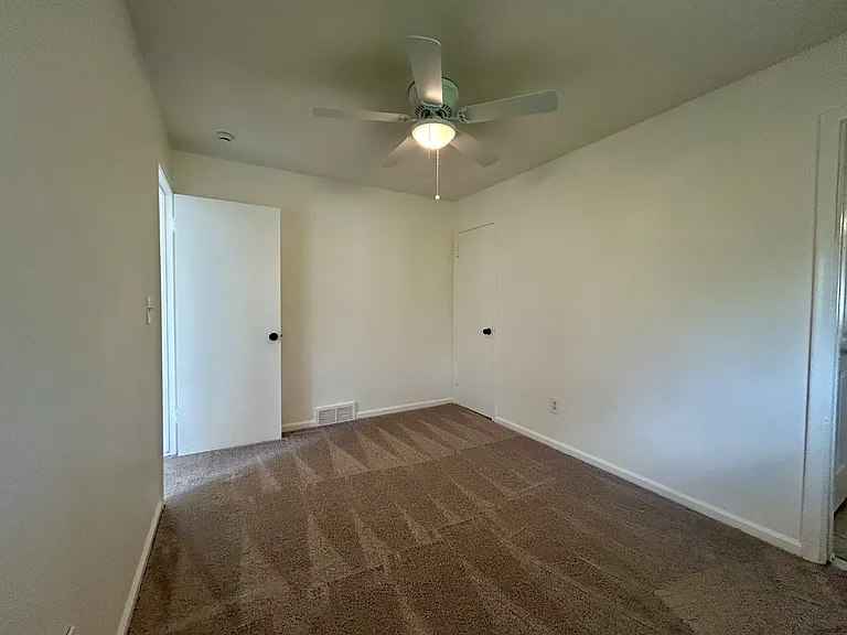 29881 Brooklane St — Photo 15