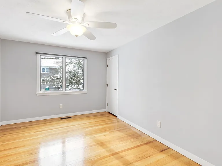 89-91 Williams St #89-91 — Photo 15