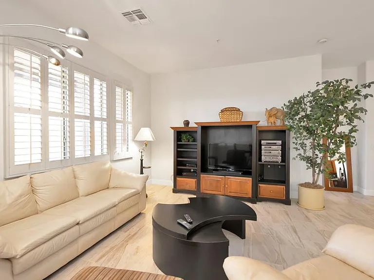 10304 E Penstamin Dr — Photo 11